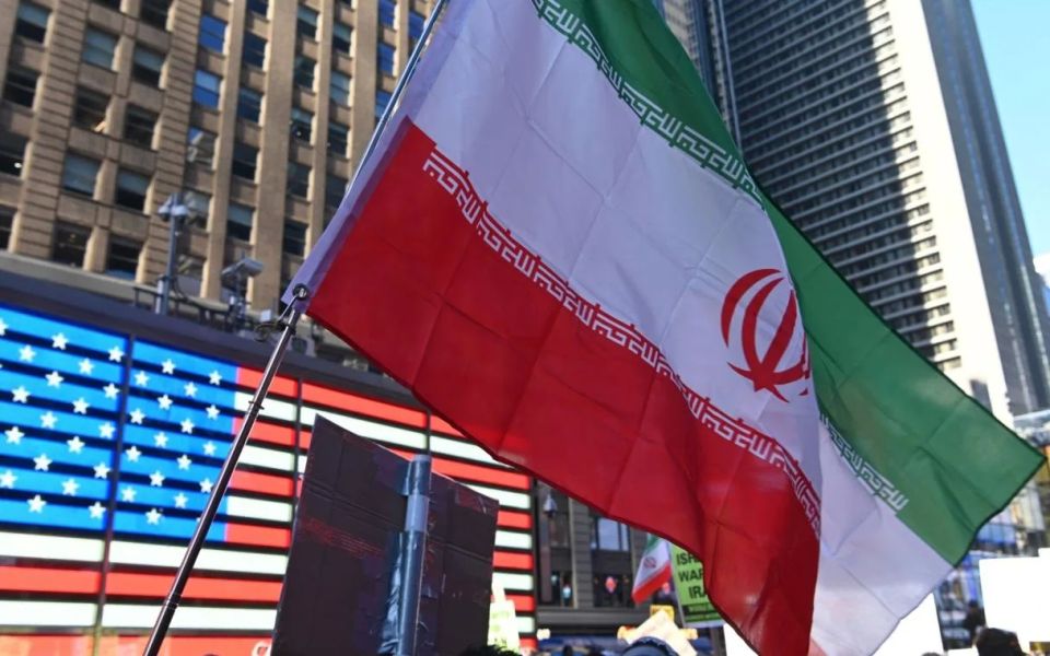 НЕ МИР, А ПЕРЕДЫШКА: ЗАЧЕМ США НУЖНЫ 60 ДНЕЙ ПО ИРАНУ