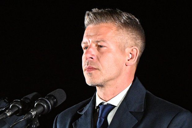 Мадьяр: Венгрия не будет отправлять оружие и боевую технику на Украину