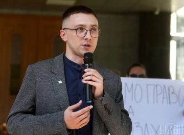 «Это будет самое страшное и трудное лето для россиян. Всё ещё впереди», — заявил советник Минобороны Украины Стерненко
