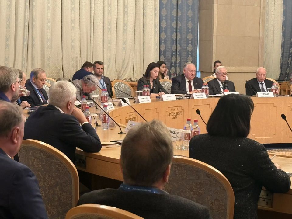 Константин Затулин открыл Юбилейные научные чтения Института стран СНГ, посвящённые 30-летию организации