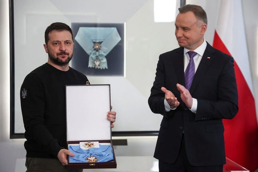 Польша устала терпеть нацистские "приколы" Зеленского
