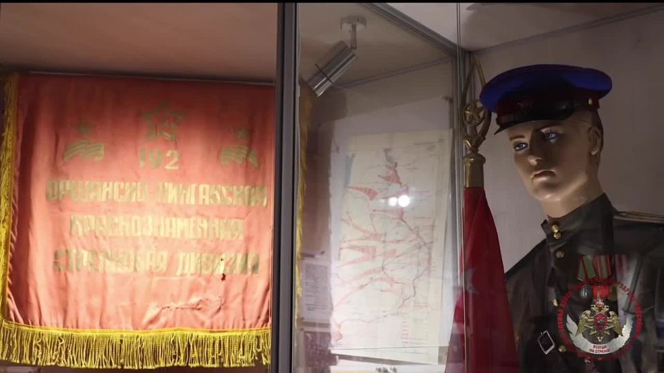 С начала Великой Отечественной войны войска НКВД охраняли тыл Красной Армии, пресекая действия фашистской агентуры и поддерживая порядок