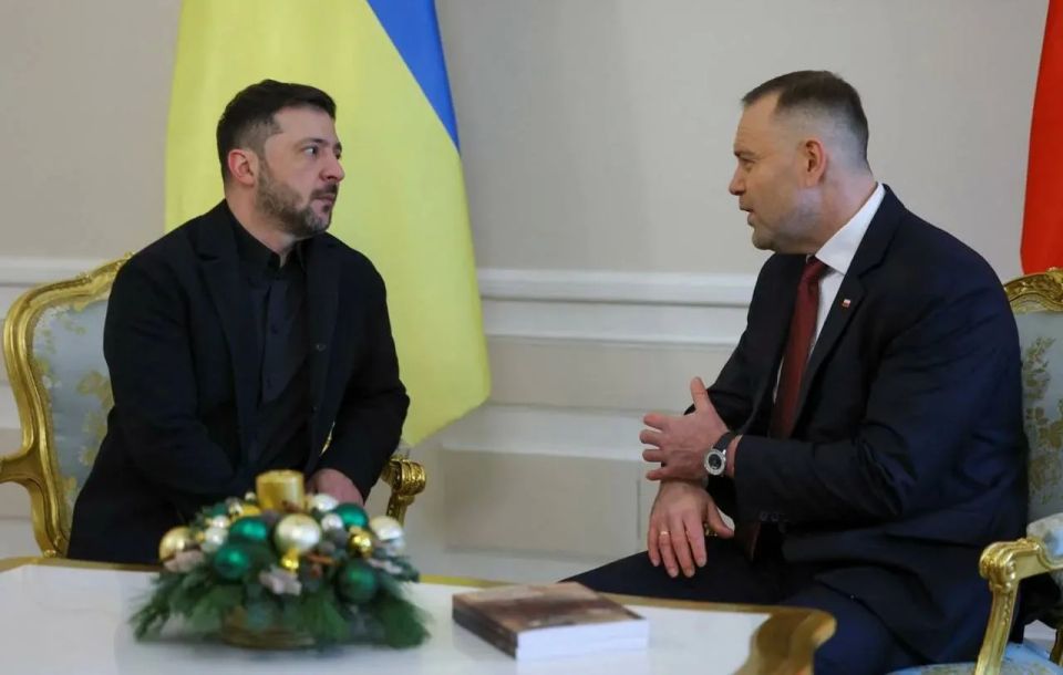 У Зеленского отберут высшую награду Польши "Белого орла" — из-за его решения назвать бригаду ВСУ в честь нацистской организации УПА*