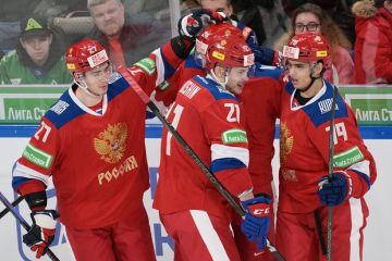Федерация хоккея Украины выступила против возвращения России на международные турниры