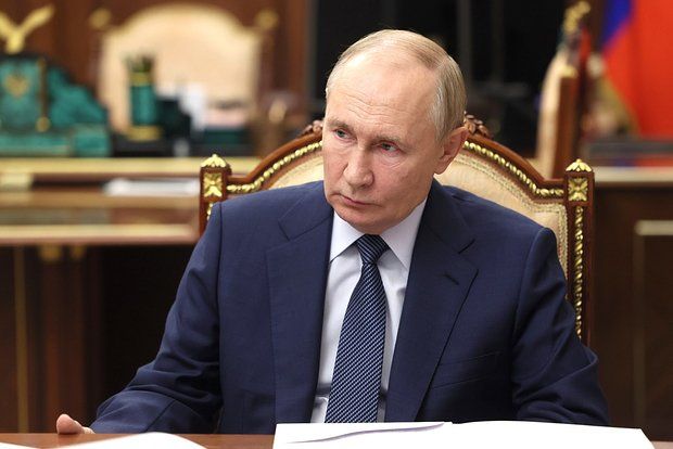 Путин: Кризис на Украине начался с ситуации, схожей с нынешней в Армении