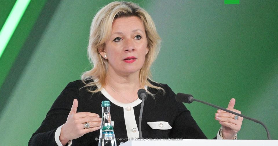 Захарова: Запад зря удивляется «прилетам» после выданной Зеленскому индульгенции