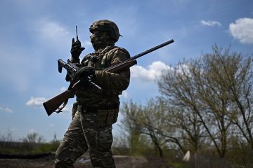 На запорожском направлении российский боец взял в плен 3 боевиков ВСУ
