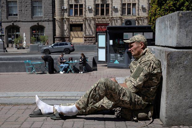 Дмитрук: При продолжении миграционной политики Зеленского украинцев почти не останется