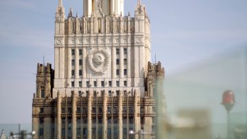 Пятерым журналистам из Великобритании запретили въезд в Россию