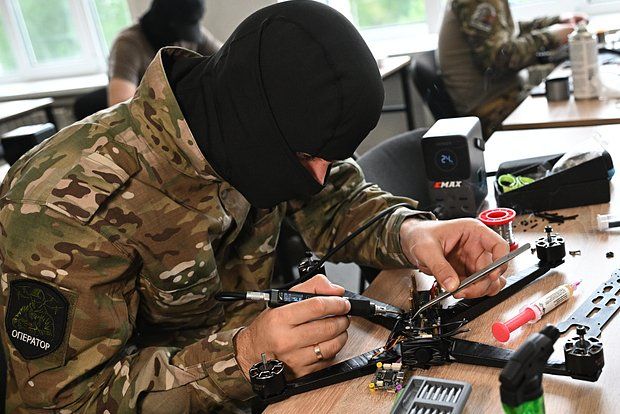 Полковник Кошкин: Россия не отстает от Запада в разработке ИИ для дронов
