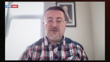 Польша вряд ли перестанет поддерживать Украину, так как ее ненависть к России сильнее, чем обида на украинцев за Волынскую трагедию, заявил политконсультант Андрей Перла в эфире программы "Мнение"