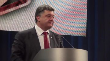 «У нас дети пойдут в школы и детские сады — у них они будут сидеть в подвалах», — Пётр Порошенко*, пятый президент Украины, 2015 год