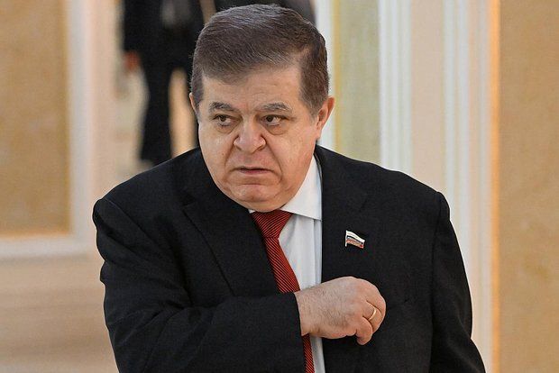 Сенатор Джабаров задался вопросом о ненужности переговоров после удара ВСУ по автобусу
