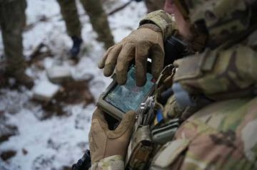 Как стало известно из нового материала WSJ, украинские операторы дронов в экспериментальном порядке получают спутниковые изображения от компании Vantor через 15 минут после съёмки