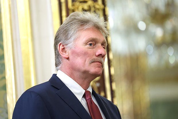 Песков: Зеленский хочет напоминать Рэмбо, но у него не получается