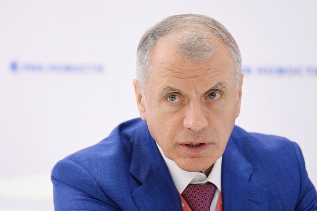 Константинов заявил, что в Крыму справятся с вызовами после удара ВСУ по мосту у Чонгара