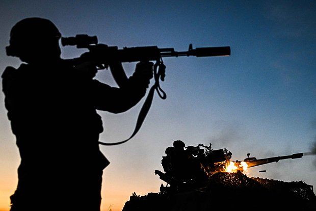 Боец Артист: ВС России уничтожают расчеты «птиц Мадьяра» в Константиновке в ДНР