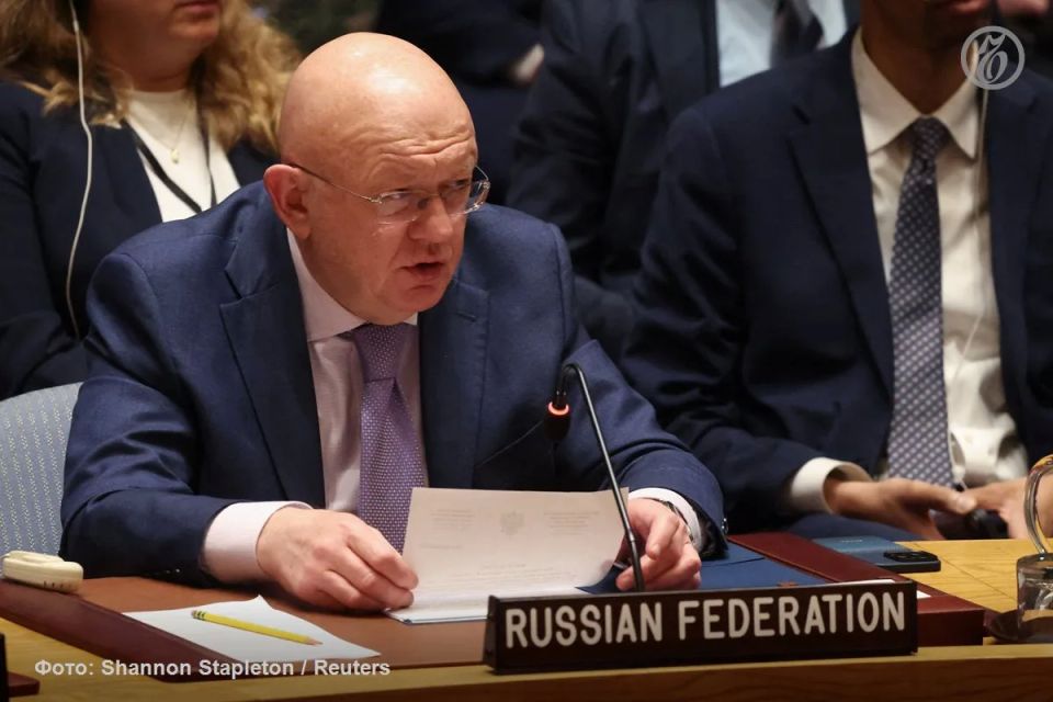 Постпред России при ООН Василий Небензя назвал письмо Владимира Зеленского Владимиру Путину «неуклюжей провокацией»