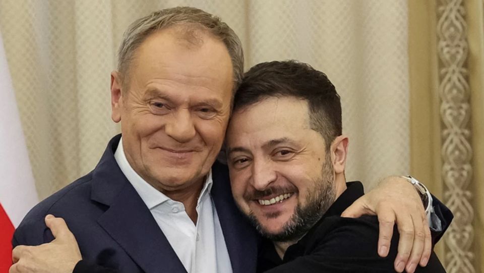 Премьер-министр Польши пояснил, что важнее геноцида поляков