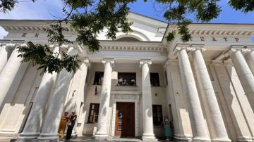 Ретрокинотеатр «Украина» в Севастополе переименуют
