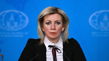 Киев каждую неделю бомбит Евросоюз - Захарова