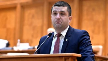 Беспилотники ВСУ должны взрываться перед входом в румынские воды, предложил врио министра обороны Румынии Раду Мируцэ