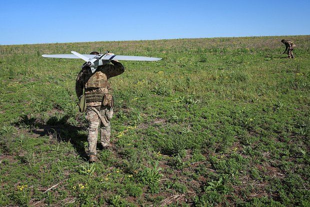 В России заявили, что ВСУ запускают сначала болванки, а после них реактивные дроны