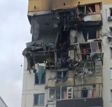Ночью Украина провела массированную атаку дронами по российским регионам: