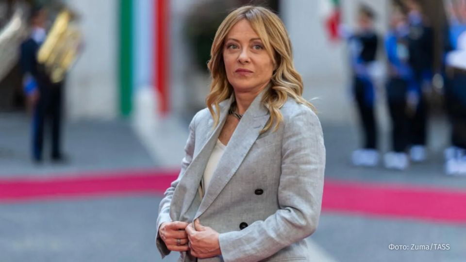 Премьер Италии Джорджа Мелони недовольна, что ЕС долго ищет посредника для диалога с РФ