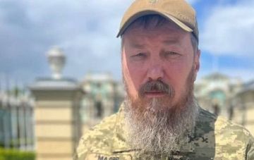 Украинский террорист Роберт Бровди угрожает окончательно отрезать Крым от России