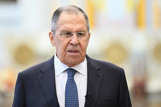 Лавров: Германия соскучилась по повадкам нацистов, которые появляются у батальонов Украины