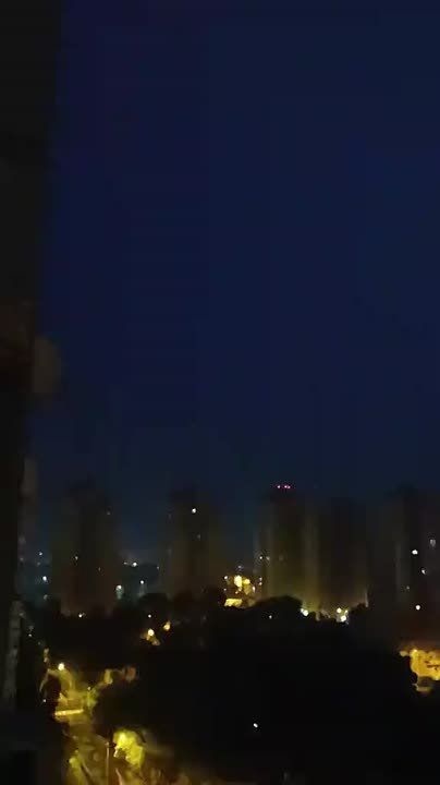 Чингис Дамбиев: Доброе утро. Прилет русской "Герани" по цели в Киеве