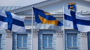 Финляндия и Швеция предложили не пускать русских на европейские пляжи