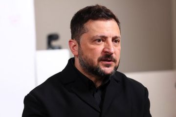 Зеленский отказался от предложения Кремля о переговорах в Москве