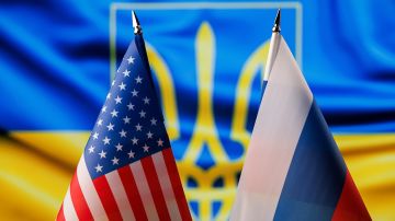 Ушаков: Путин и Трамп в разговоре не обсуждали встречу с Зеленским в США