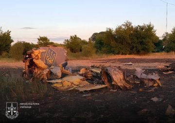Владимир Разин: Фото разбившегося в Хмельницкой области Су-24М петушиных сил Украины