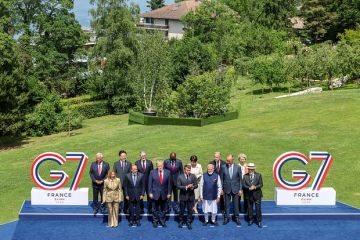 ������ G7 �������� �������� ��� � ������������ ������ �������