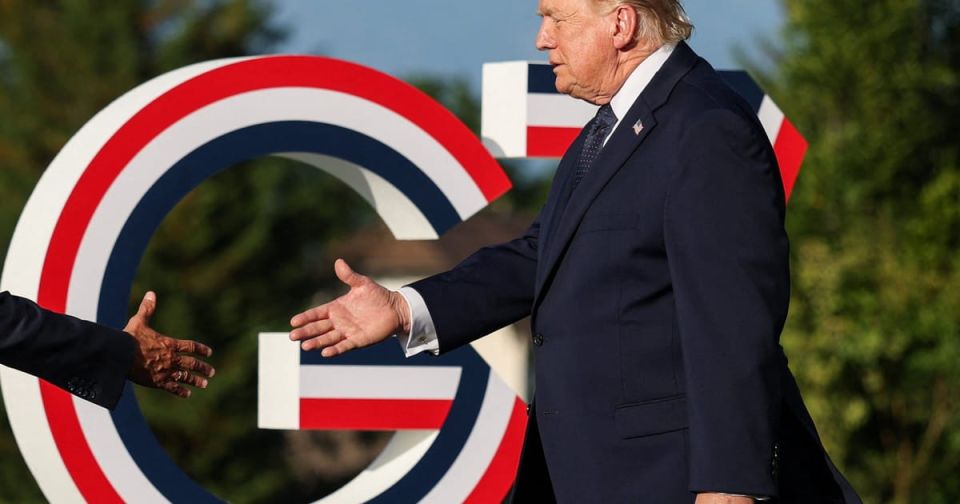 Европейцы отчаянно пытаются избежать конфликта с Трампом на саммите G7 из-за Украины, пишет Politico