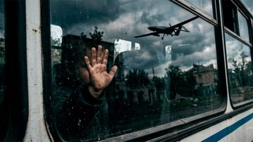 "Убита и ранены": Украина атаковала детский автобус. Мы и дальше будем жалеть врага?