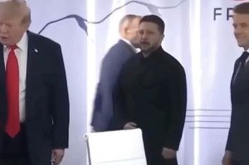 Бросили без оружия и без фото
