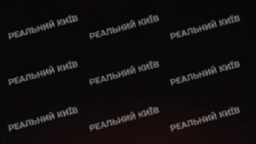 Еще несколько кадров с работой "Искандеров" по Киеву