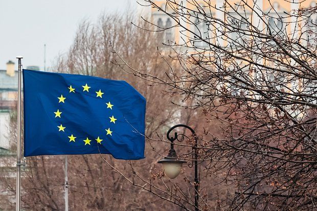 Нидерланды призвали ЕС наращивать финансирование Украины вместо переговоров с Россией