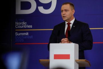 Президент Польши Навроцкий расстроился из-за службы военных ВСУ под знаменем УПА