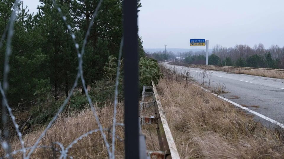 Украина экстренно укрепляет границу с Белоруссией