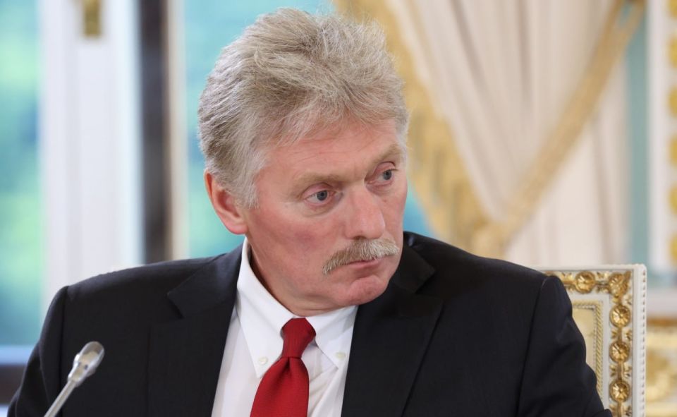 Песков посоветовал журналистам искать съёмки из городов Украины