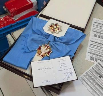 Орденопад: экс-президенты Украины отказываются от высшей награды Польши