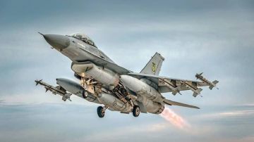 Бельгия передаст часть обещанных ранее F-16 Украине