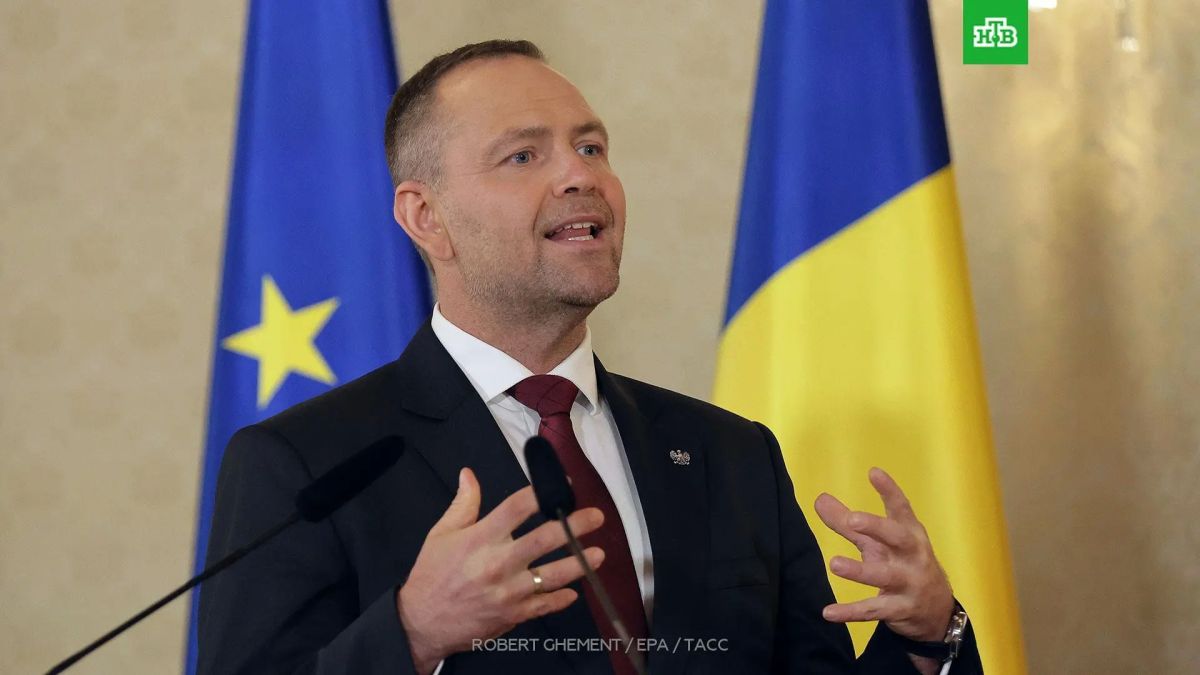 Превысил «болевой порог» поляков: Навроцкий объяснил, почему отобрал у Зеленского орден Белого орла