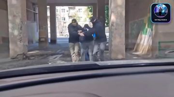 В Воронеже задержан гражданин России 2005 года рождения, которого ФСБ считает агентом украинских спецслужб