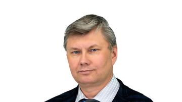 Заминка или "британский капкан"? Сергей Ермаков о последствиях отставки Стармера для Киева, НАТО и России